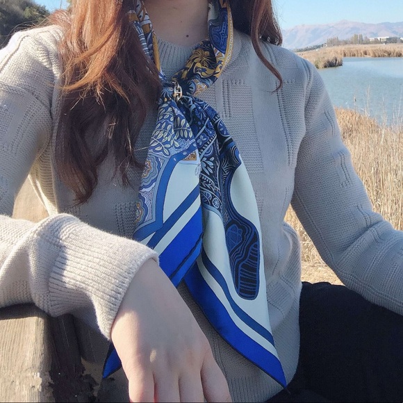 Hermes silk scarf 90 - Picture 3 of 3